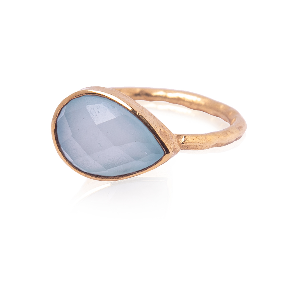 Bild von Aqua chalcedon fac. Tropfen 9x12mm Ring, gehämmert, Silber 925 vergoldet