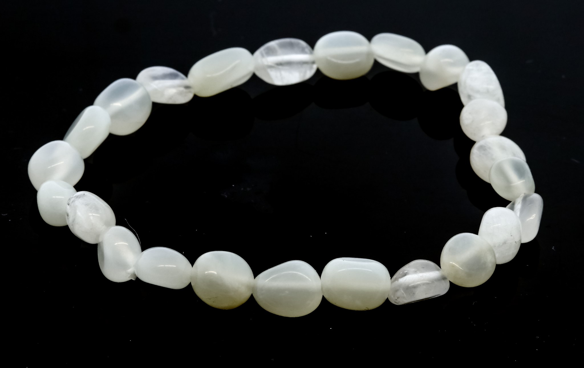 Bracciale in pietra di luna 6x10mm (beige)