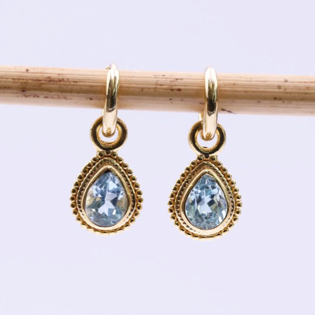 Bild von "Cabochon Tropfen fac.". Ohrcreolen. Silber 925-Vergoldet