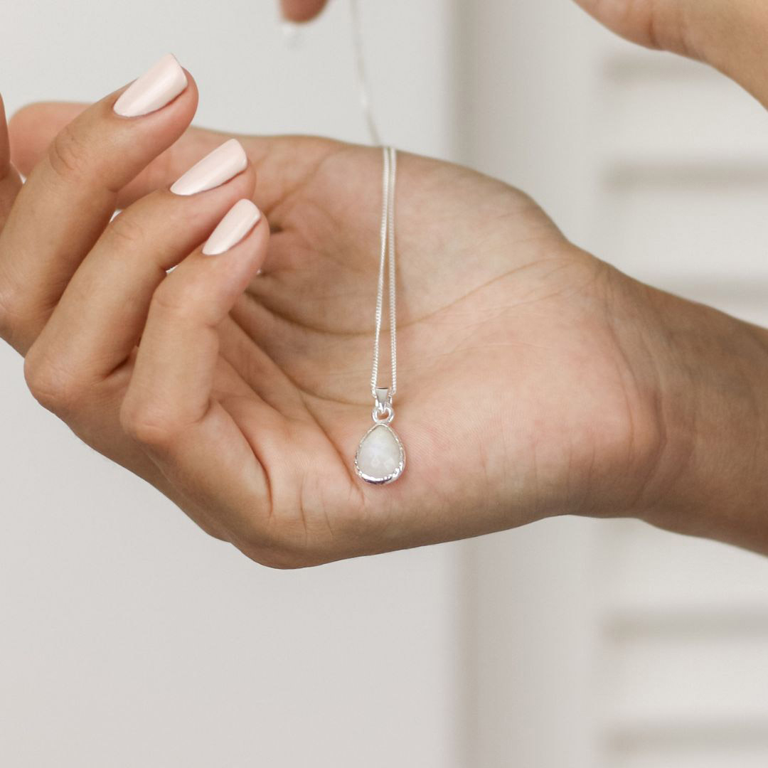 "L-ohh !" Goutte 10x15mm Pendentif, Argent 925 (martelé)