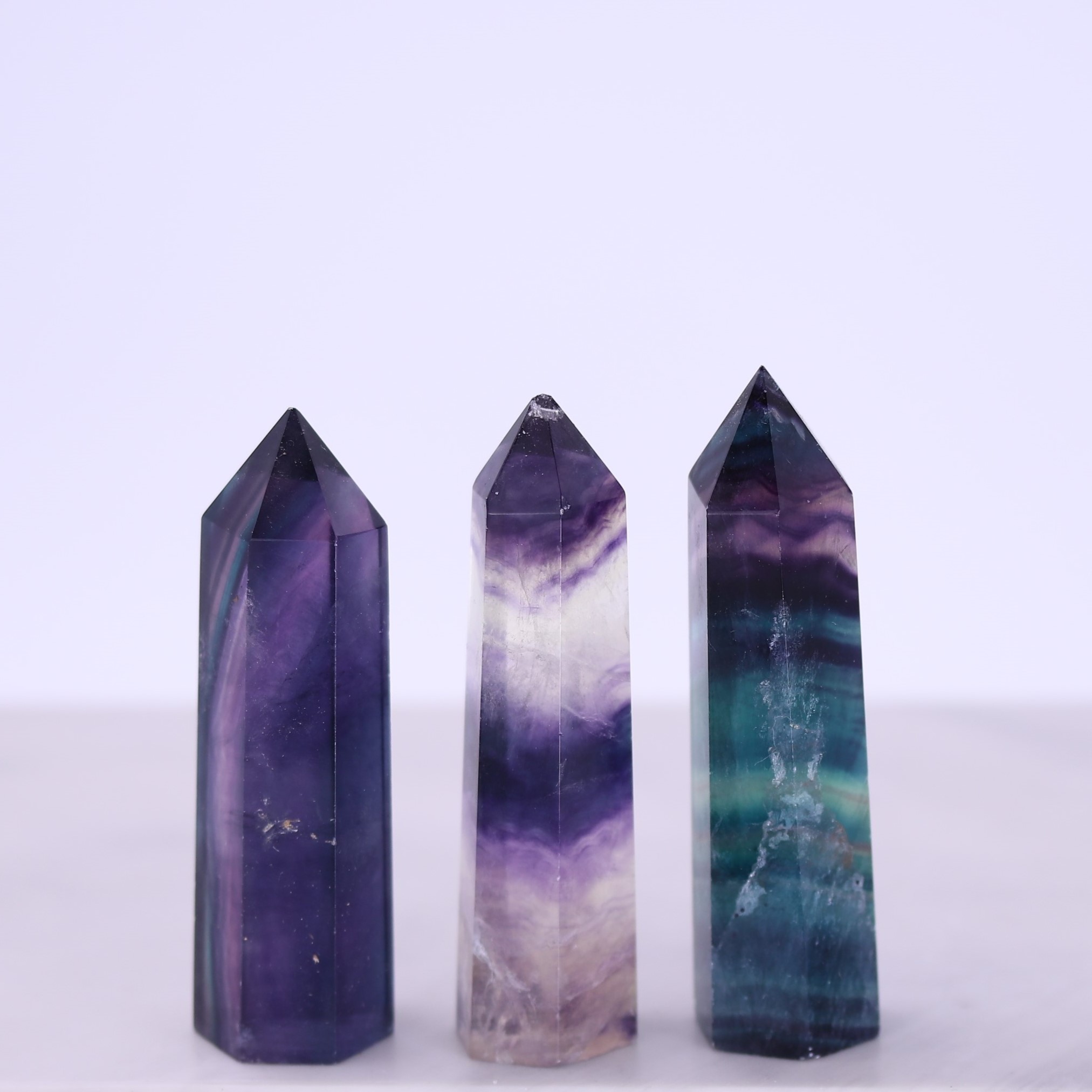 Bild von Fluorit (Regenbogen) Spitzen poliert (Set à 5 Stk. ca. 150g)