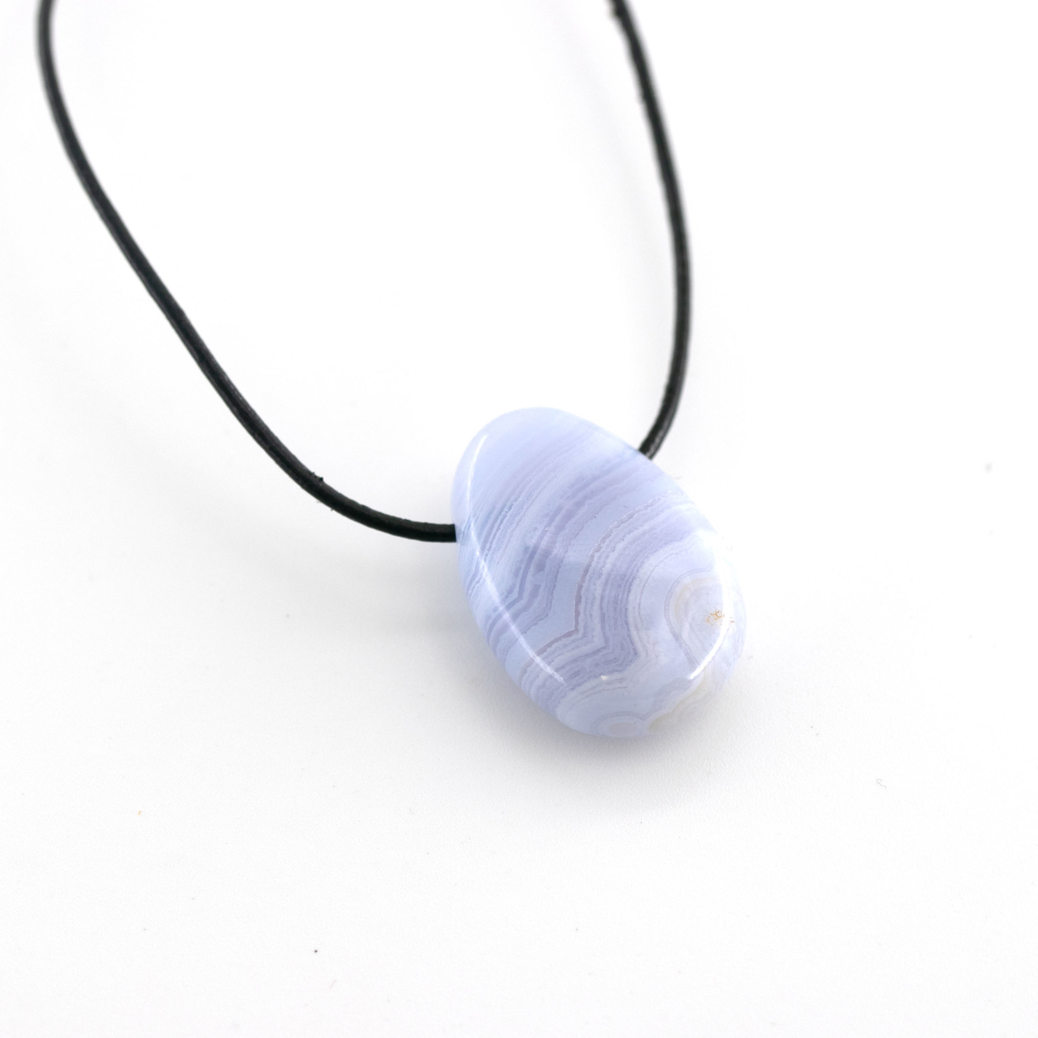 Bild von Chalcedon TOP Nugget-Tropfen 20x30mm mit 3mm Loch Anhänger