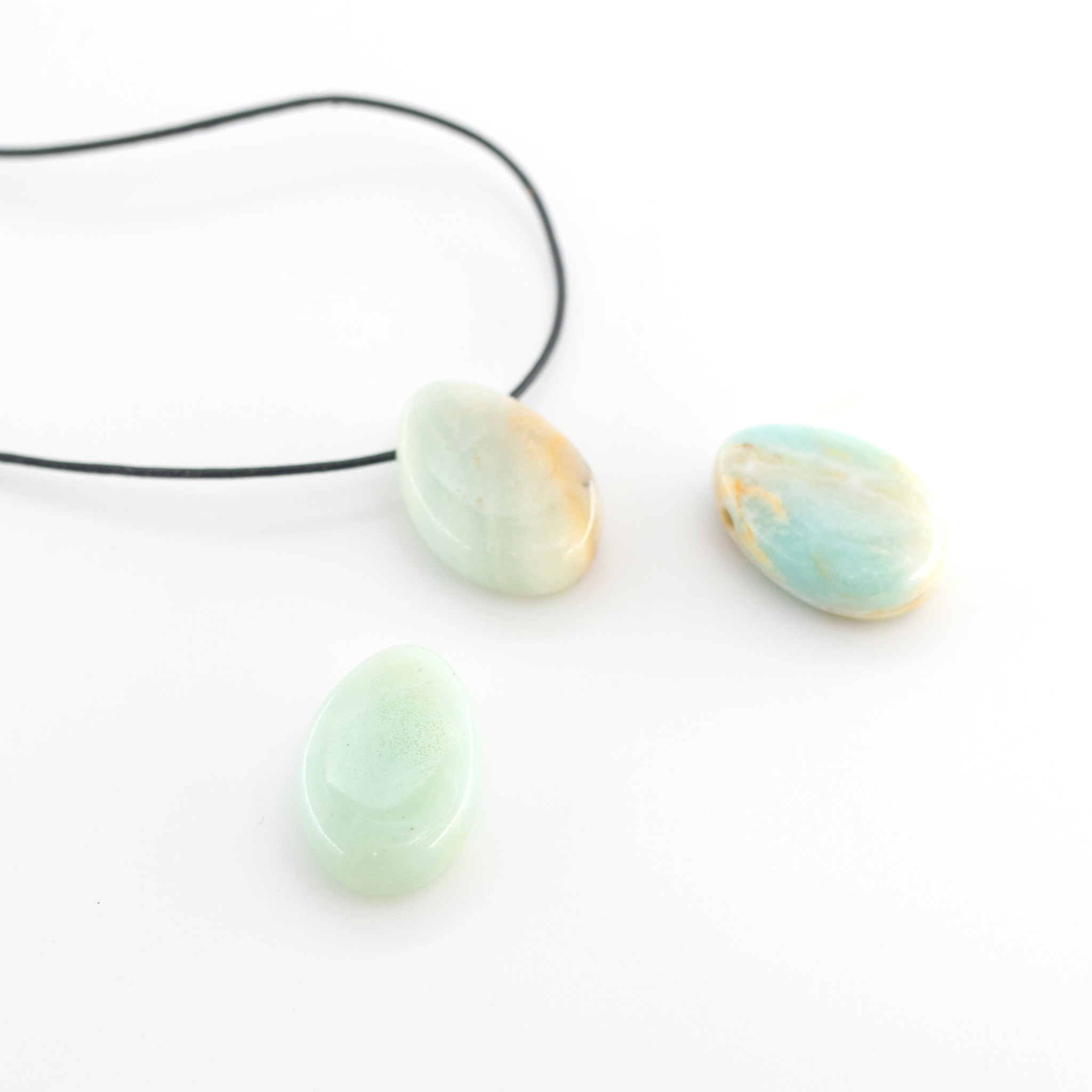 Bild von Amazonit Nugget-Tropfen 20x30mm mit 3mm Loch Anhänger