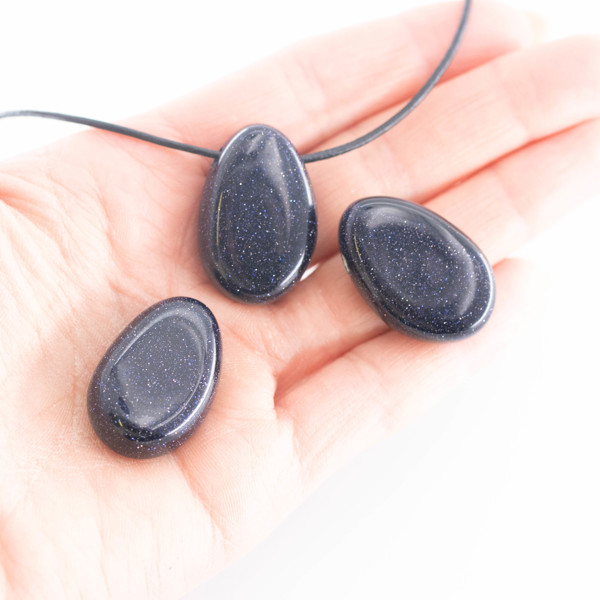 Bild von Goldfluss blau Nugget-Tropfen 20x30mm mit 3mm Loch Anhänger 