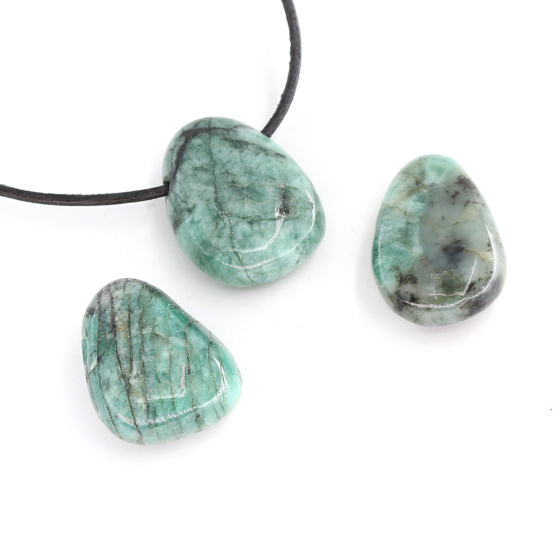 Bild von Smaragd Nugget-Tropfen 20x30mm mit 3mm Loch Anhänger 