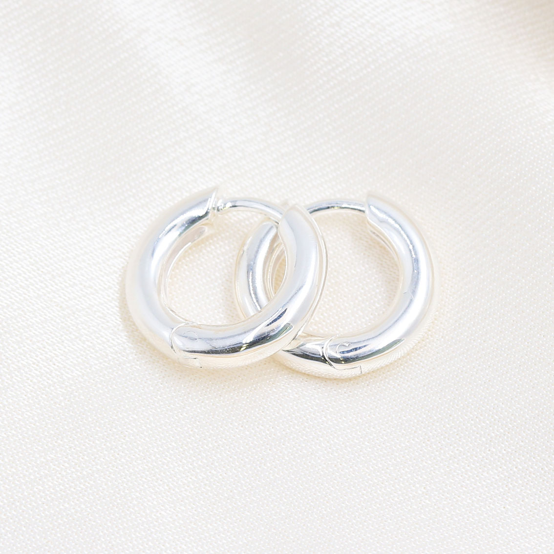 Bild von "Runde Creole". Ohrcreolen. Silber 925