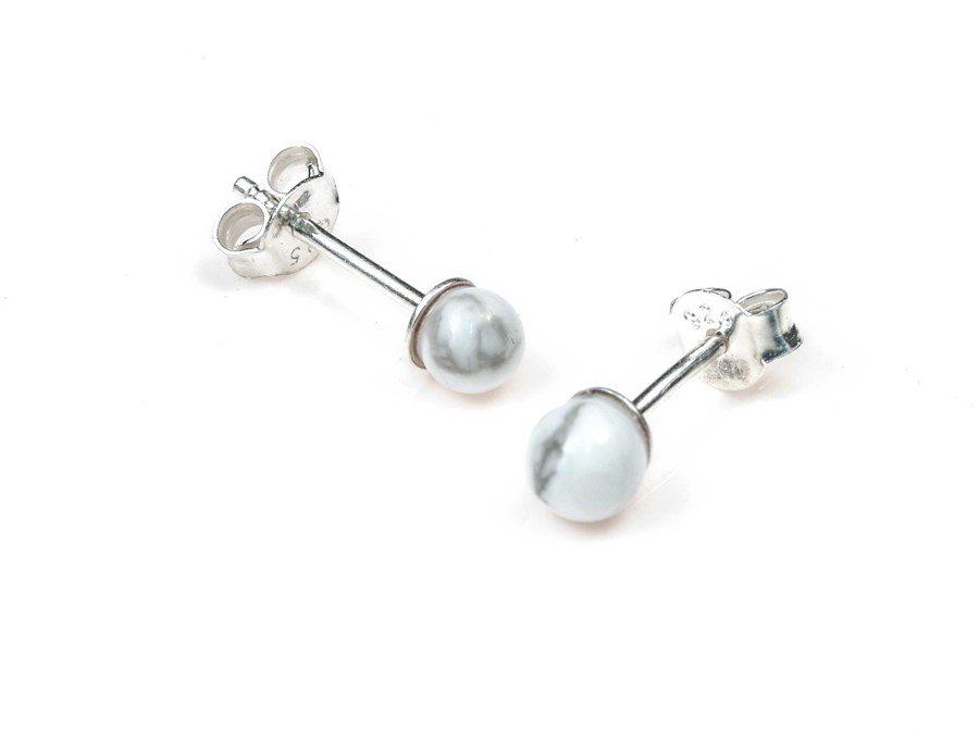 Bild von "Kugel". Magnesit. Ohrstecker. Silber 925