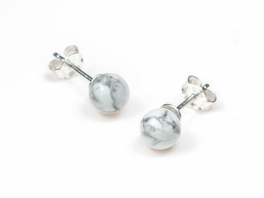 Bild von "Kugel". Magnesit. Ohrstecker. Silber 925