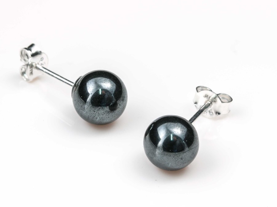 Bild von "Kugel". Hämatit. Ohrstecker. Silber 925